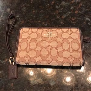 Coach Wristlet Wallet